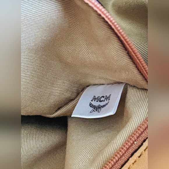 SOLD!!Mcm travel tote bag - Picture 7 of 8